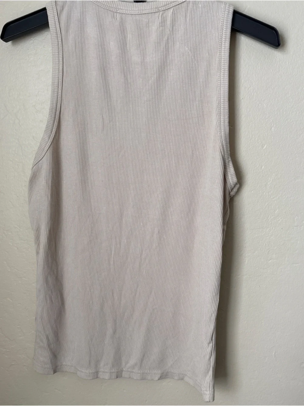 Neutral Sequin Ribbed Tank Top - Picture 3 of 5
